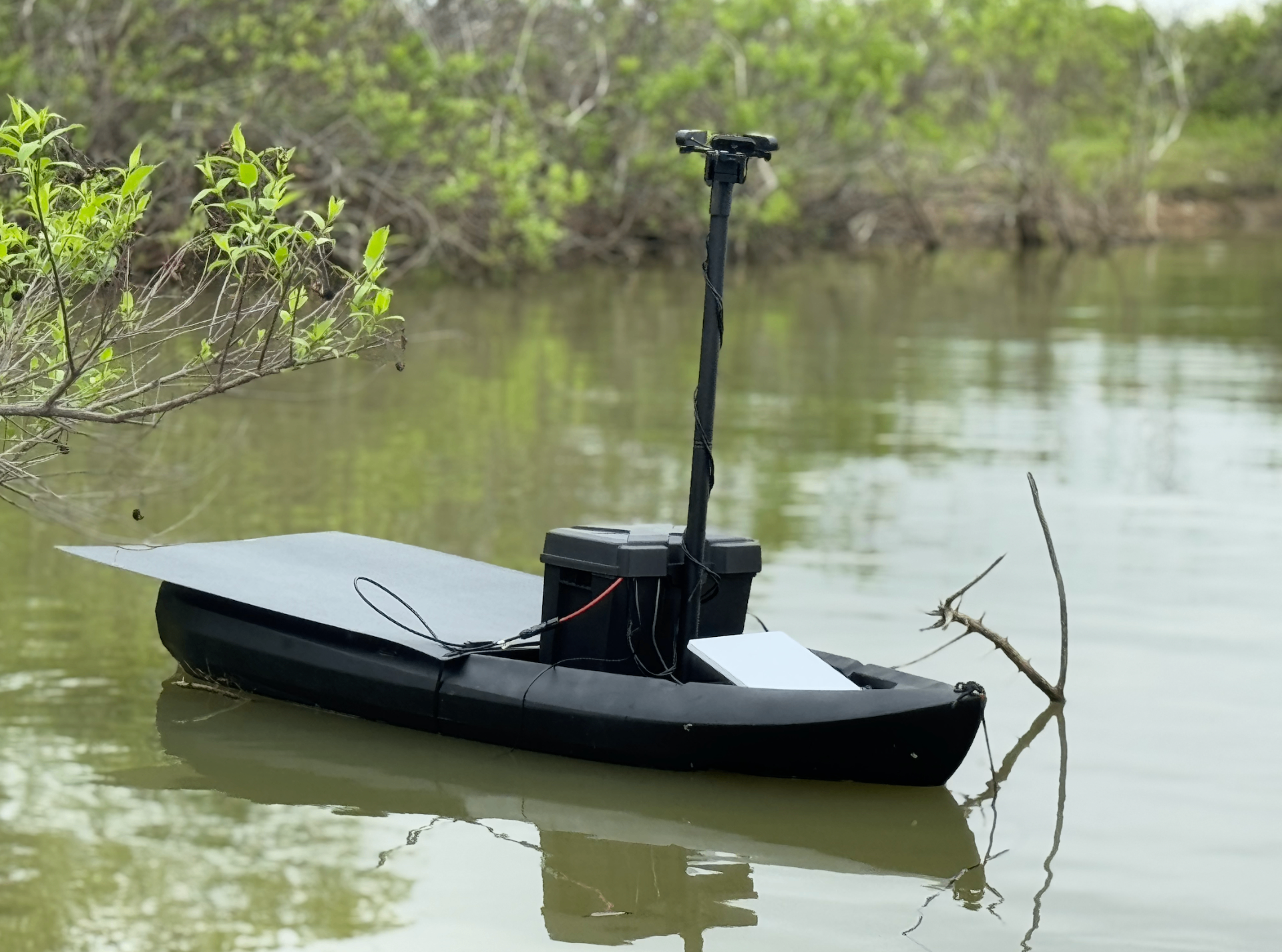 Autonomous ocean drone